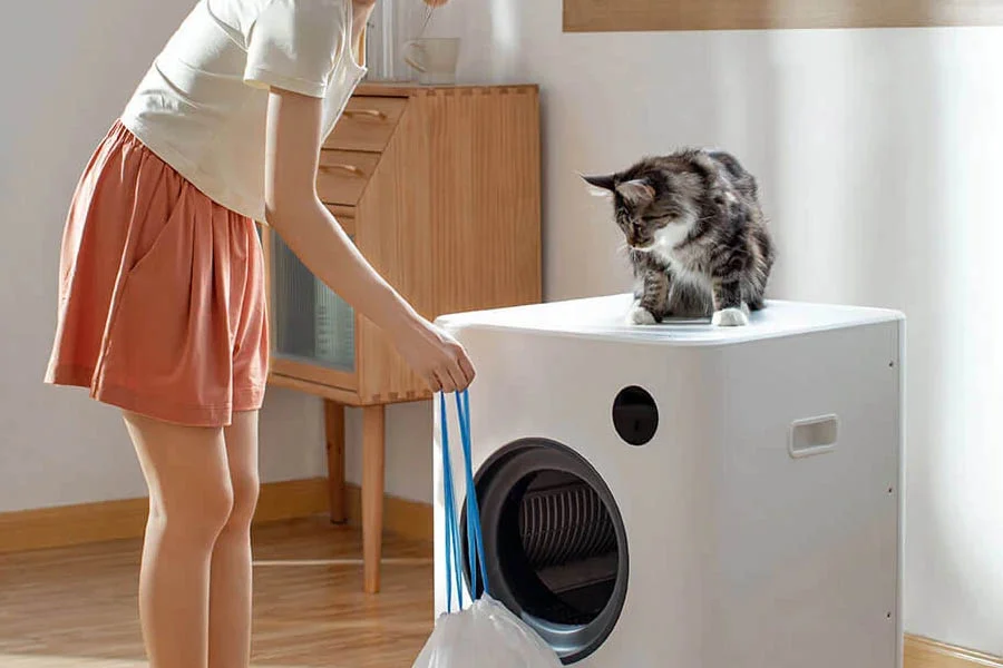 rotating litter box